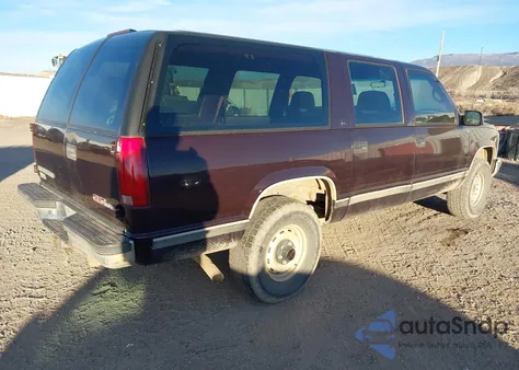 1996 GMC Suburban K1500 z USA, uszkodzony, nr VIN 3GKFK16R0TG519330